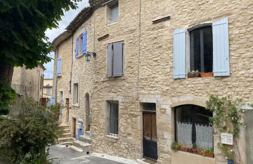 Lubéron Grde Maison de village avec terrasse 4 chambres doubles - Foto 2