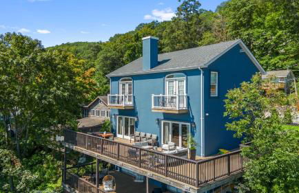 Lakeview Villa with Private Hot Tub, Firepit & Spacious Decks with Breathtaking Cliff Views - Foto 47