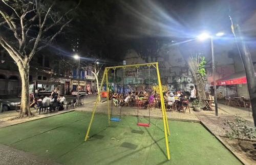 Apartamento a Passos do Metrô da Glória! Silêncio e Portaria 24h - Foto 4