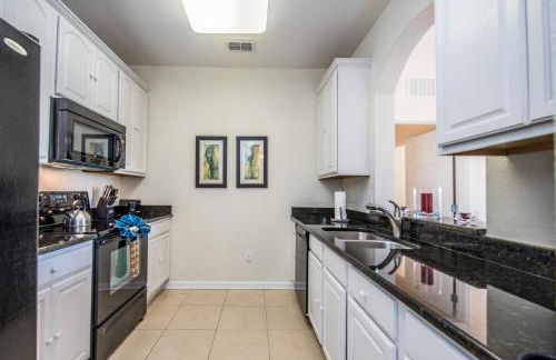 Luxurious Condo w Modern Design, near Disney - Foto 6