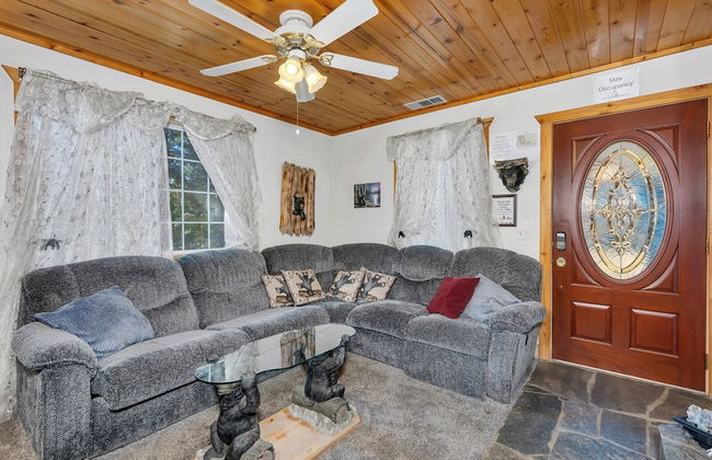 Cozy Bear North Quaint and Warm 2bd in Yosemite! - Foto 1