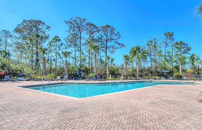 3BR Condo - Hot Tub Games Pool - Near Disney - Foto 20
