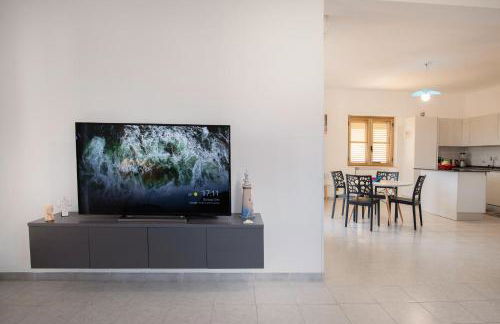 Zion Mare - Photo 16