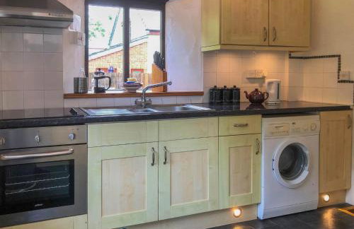 THE OLD RECTORY ROSE COTTAGE in Jacobstow 10 mins to Widemouth bay and Crackington Haven,Nearby Bude,Tintagel,Port Issac,Clovelly,PARKING FOR LARGE AND MULTIPLE VEHICLES - Foto 14