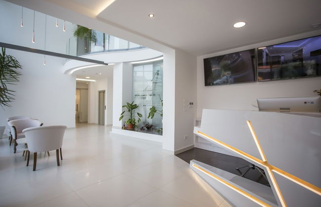 Adrion Aparthotel - Photo 4