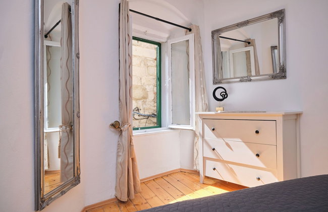 Old Town Art Apartment Split by Litto - Photo 1