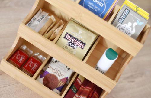 Modern Luxury 1 bed apartment with parking near Stansted Airport - Foto 15