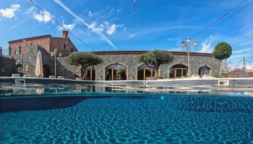 Etna Quota Mille Boutique Hotel, Typical Sicilian Food & Wine - Foto 4