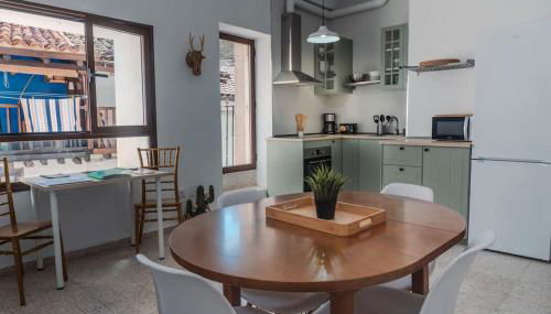 Apartamento VERAGREDOS - Photo 4, stove