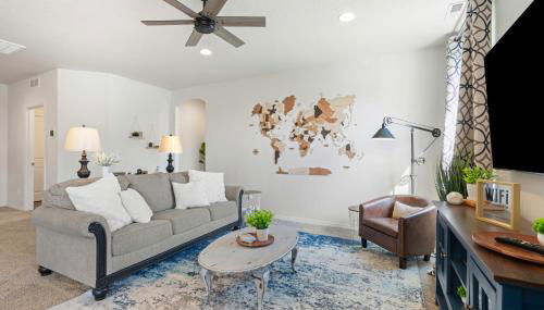 The Explorer! Extra Game Room, Fire pit Sleeps 10! - Foto 2