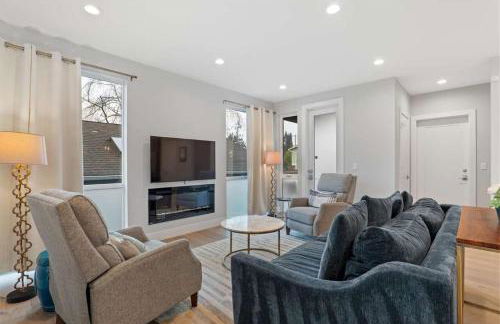 New House with Chef's Kitchen and Spa-like Suite - Foto 4