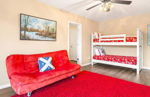 Family-friendly Home Hot Tub Lake View & Pool Access - Foto 30