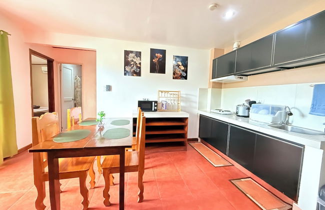 BADLADZ Staycation Condos - Foto 15