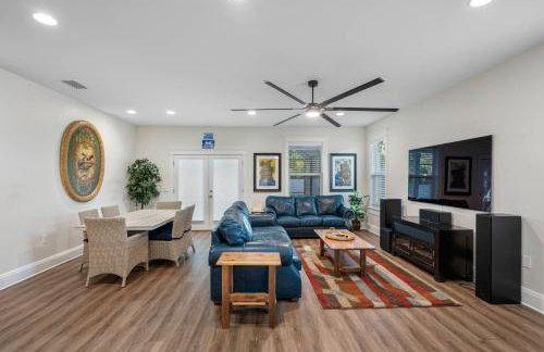 Luxury Stay Heated Pool and Hot Tub Fenced Yard - Foto 52