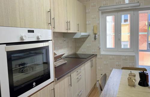 Oviedo desde el corazón de la ciudad VUT-6684-AS - Foto 29