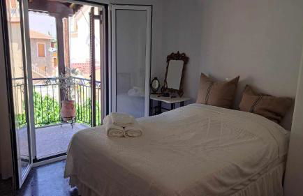 Heirlooms and Halos - Foto 31