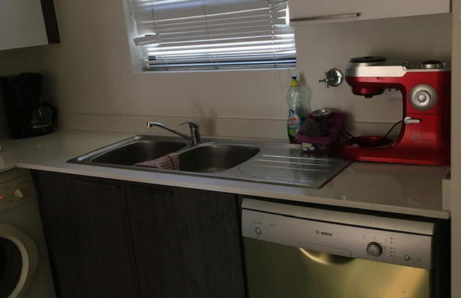 Pool-bbq-3br-2baths-parking-safe-family-friendly - Photo 8