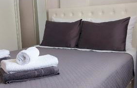 MGE Luxury house with pool - Photo 35