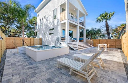 Sunset Cove 2 - Heated Pool - Sea Views - Walkable - Photo 1