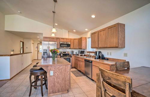 Coulee City Home with Mtn Views - Steps to Blue Lake - Foto 7