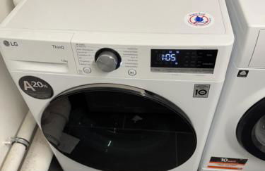 Neu! Exclusives City-Apartment - Fußbodenheizung, Regendusche, Waschmaschine - Foto 13