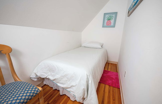 Secluded Waterfront Retreat for 23 Dock, Pets OK - Foto 12