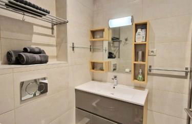 A deux pas de l'Arc de Triomphe Studio tout équipé - Foto 10