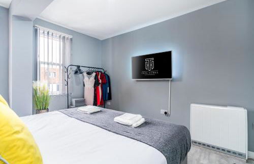 Elegant Flat Near Stonehenge, Amesbury Town Centre Smart TVs Netflix FREE PARKING - Foto 9