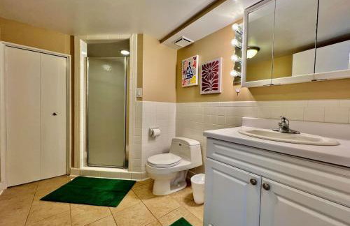 All the Vibes Poolside in Trenton - Foto 16