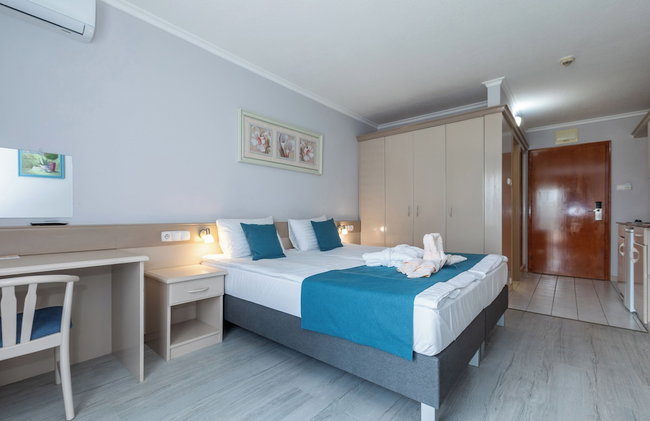 Holiday Club Apartman Hotel - Foto 22