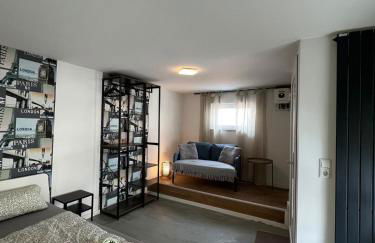 modernes Monteurzimmer mit zwei Einzelbetten - Foto 6