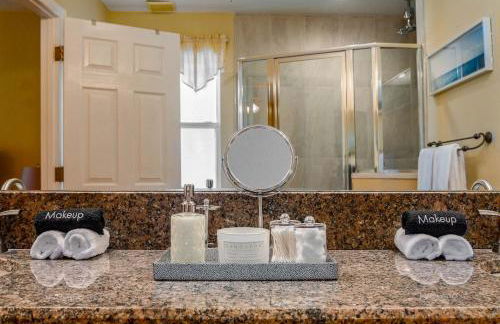 Modern DT Home-King size Bed-Patios-Long Stays-WiFi - Foto 71