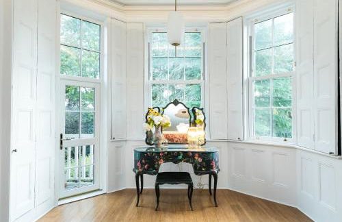 The West Wing at Hillthorpe Manor with Gardens & Private Hot Tub - Foto 52