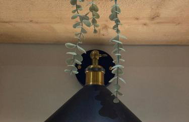 Central Sheffield 3BED 3BATH IV Pent-Apartment - Photo 13