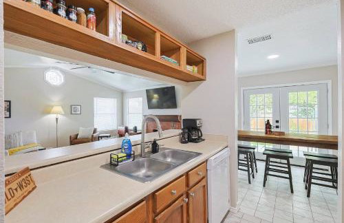 World Cup Family-Friendly Stay - Plenty of Parking - Foto 6