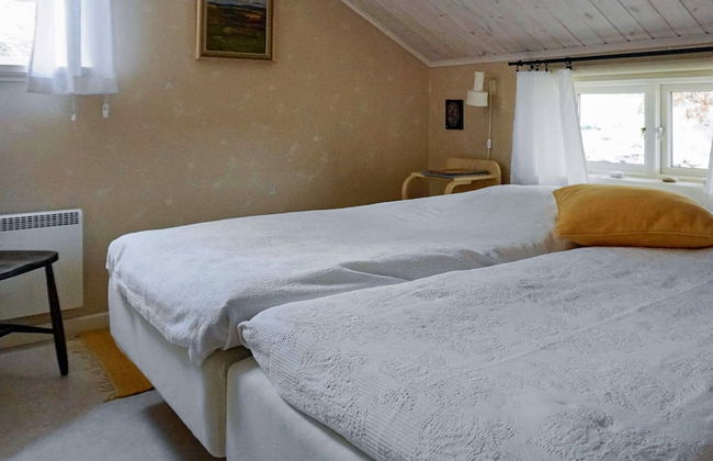 4 Person Holiday Home in Ellos - Foto 2