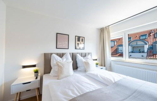 Malu Rooms - im Zentrum, Kostenloser Parkplatz, Klima, Balkon, Netflix, 24h Checkin - Photo 13