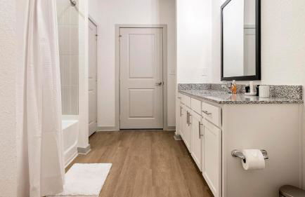 Landing Stunning 1BD Clubhouse Pool - Foto 12