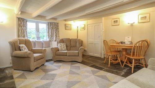 2 Rose Cottages - Photo 5