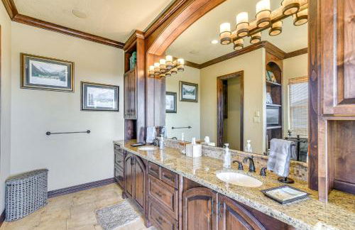 Beachfront Group Getaway on Bolivar Peninsula - Foto 17