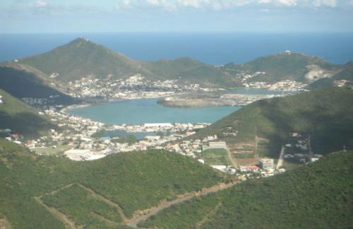 3 bed Lake Sammamish Waterfront + Peloton Bike - Foto 79