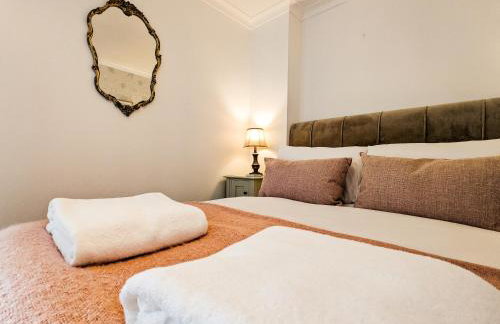 Beautiful Listed Flat with Private Garden, Birnam - Foto 5