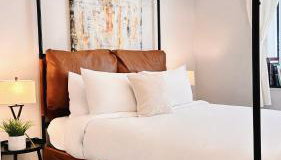 Extra-Large Downtown 5B2B Apt with Private Kitchen, Near Brown, Walk to Convention Center & PPAC - Foto 4