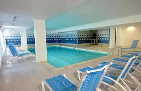 Appart chaleureux au pied des pistes avec piscine - Foto 13