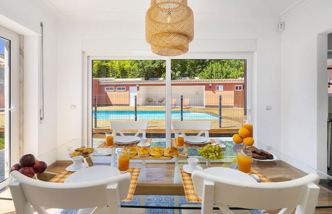 Poolside Paradise: Your Dream Retreat In Cascais W/ S-Pool, Gym And Parking - Foto 20