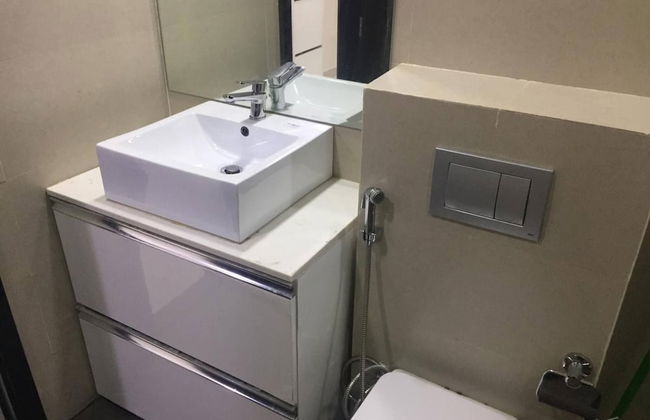 Unique And Stylish Furnished Studio With Pool - Photo 5