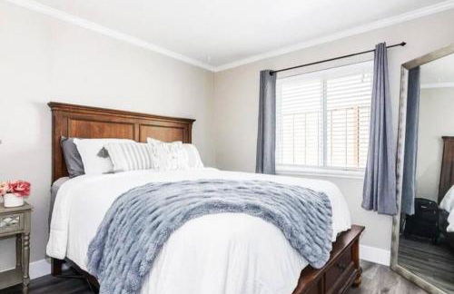 Stunning Modern Home King Bed Pool Jacuzzi Fire pit - Foto 11