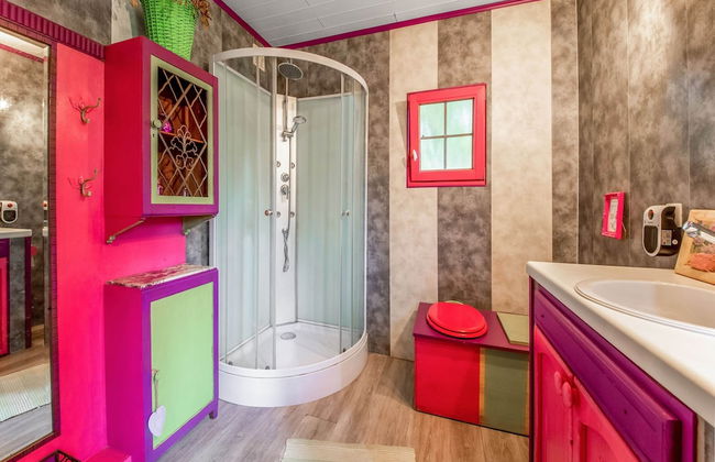 Lively Holiday Home With Garden, Barbecue, Garden Furniture - Foto 53