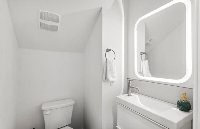 Stunning 3BR Desirable Austin Location - Foto 26