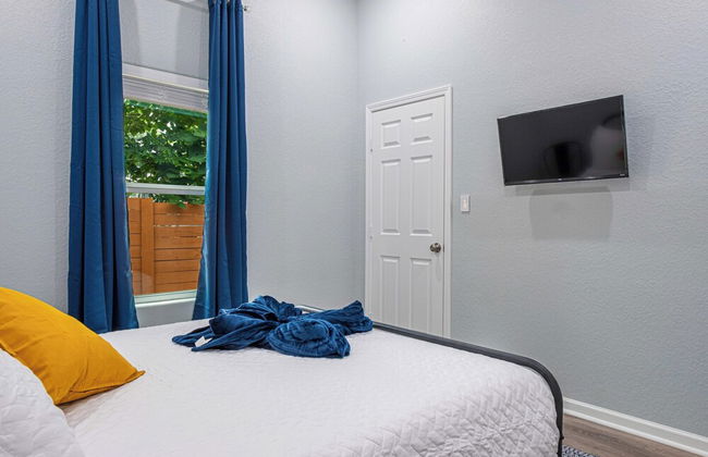 Comfort and Style 4br/3ba Near Riverwalk and Dtown - Foto 12